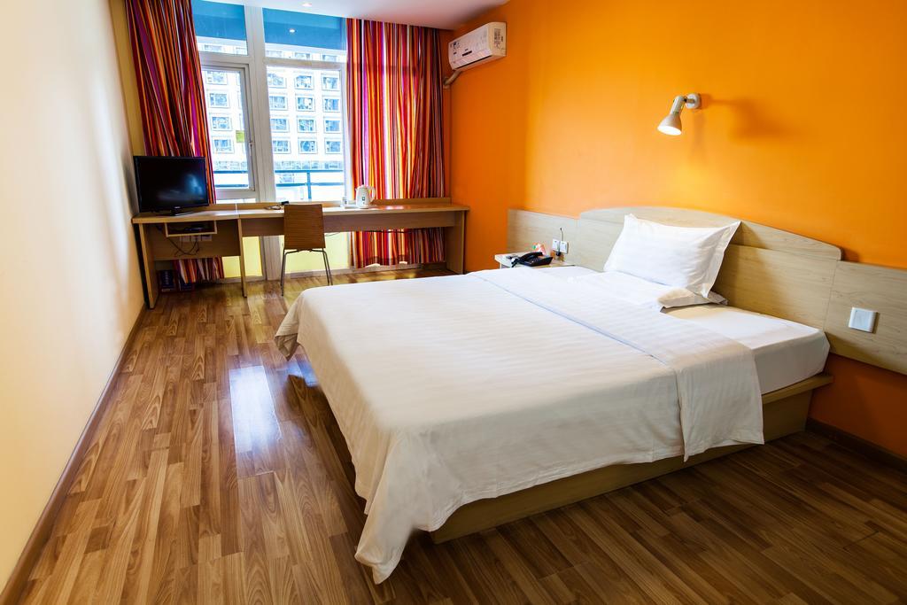 7Days Inn Premium Beijing Chaoyangmen Номер фото